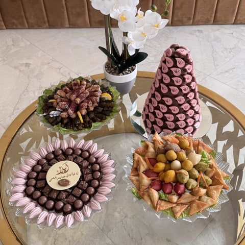 Combo 14 — Reception Bundle — Pink Tower, Newborn Tray & Savory Platters — 335 Pieces
