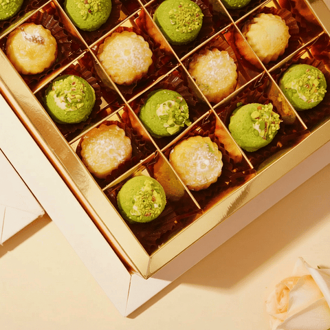 Box of Assorted Ghraiba and Maamoul