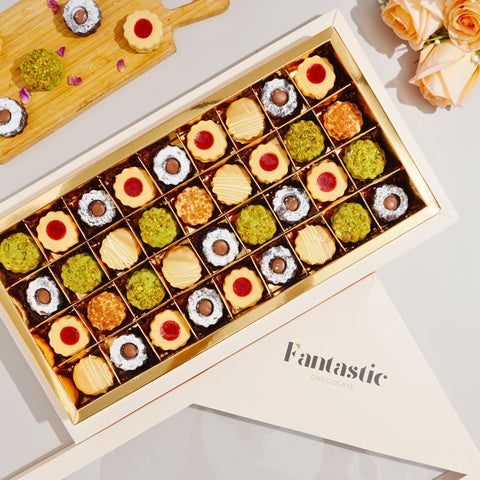 Box of Assorted Petit Four Biscuits