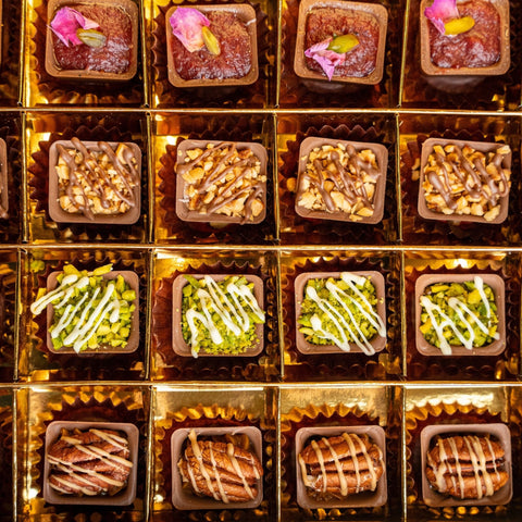 Assorted Chocolate Cups Box - Pistachio, Caramel, Hazelnut, Cheesecake. - Fantastic Chocolate