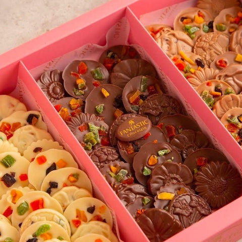 Chocolate slices with dried fruits filling