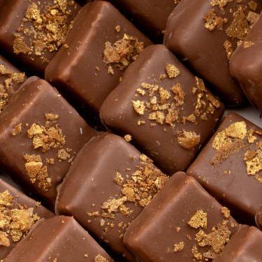 Chocolate Rice Crispy Biscuit Chips