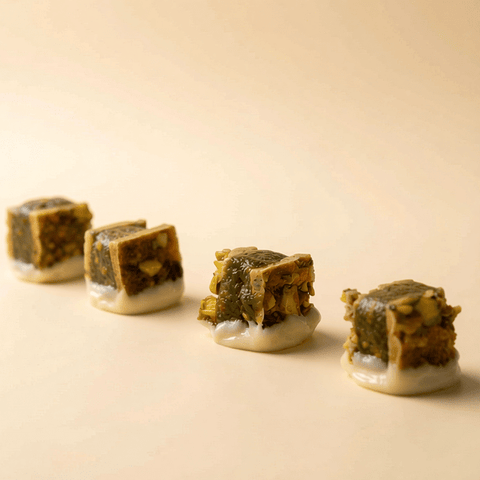 Crunchy Pistachio Caramel Chocolate