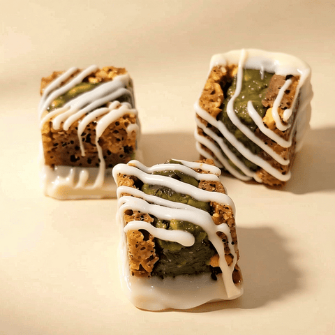 Crunchy Pistachio Caramel Chocolate