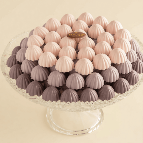 Deluxe Lavender Ombre Chocolates