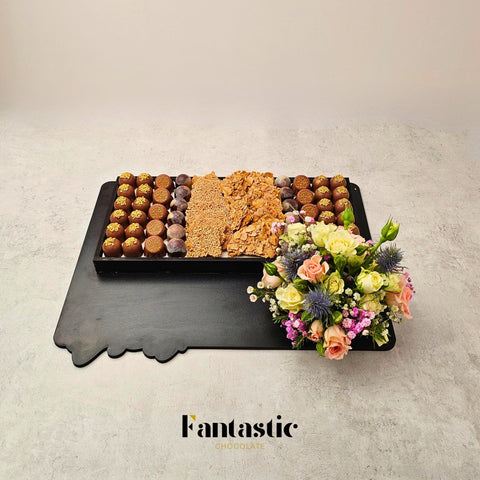 Eid or Hajj Wooden Tray with Assorted Chocolates and Custom Printing (#1)
