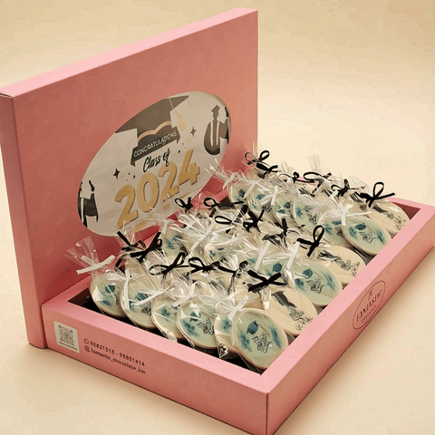 Graduation White Chocolate Box 36 Pieces