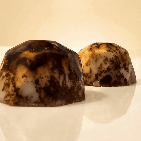 Kunefe & Pistachio Filled White & Milk Marble Chocolates