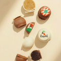Kuwait Flag Cake Pop Box - 36 Pieces, Crispy Chocolate and Vanilla Cakes