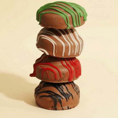 Kuwait Flag Caramel Biscuit Box