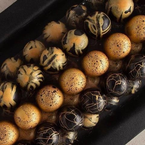 Rectangle Black Tray of Black and Gold Marble Chocolate