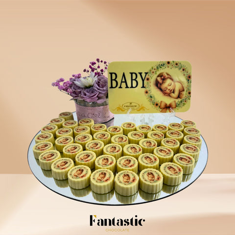 Round Mirror Tray of Logo Printed White Chocolate 40 pieces