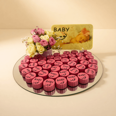 Round Mirror Tray of Name Printed Pink Chocolate 40 pieces